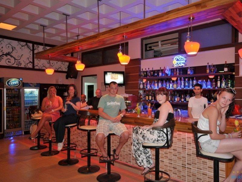 Maris Beach Hotel マルマリス エクステリア 写真