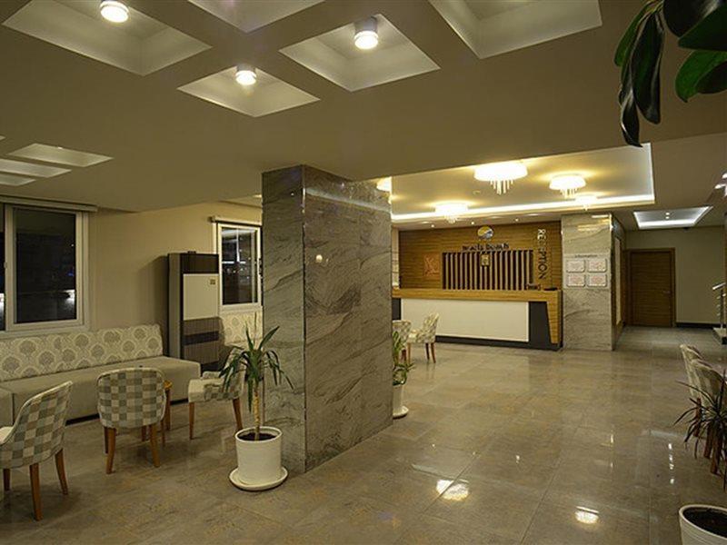 Maris Beach Hotel マルマリス エクステリア 写真