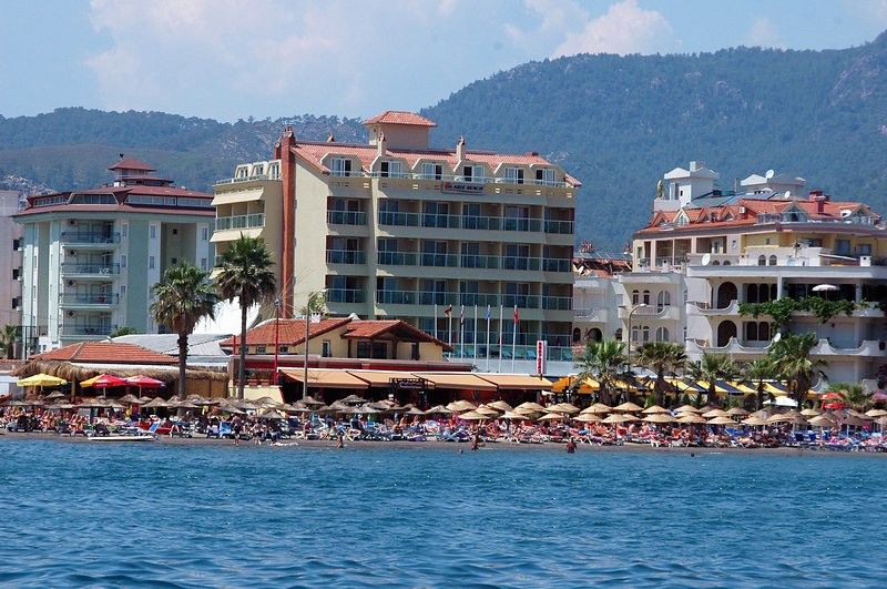 Maris Beach Hotel マルマリス エクステリア 写真