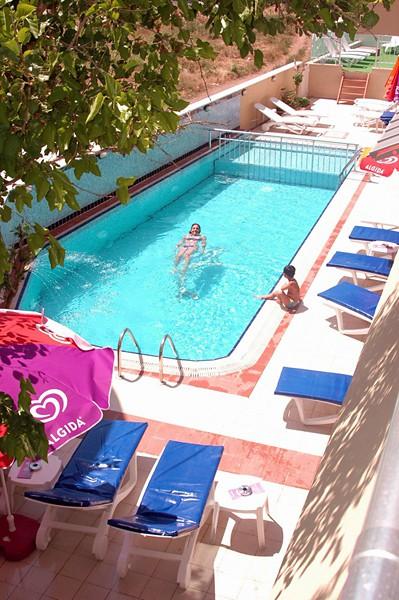 Maris Beach Hotel マルマリス エクステリア 写真